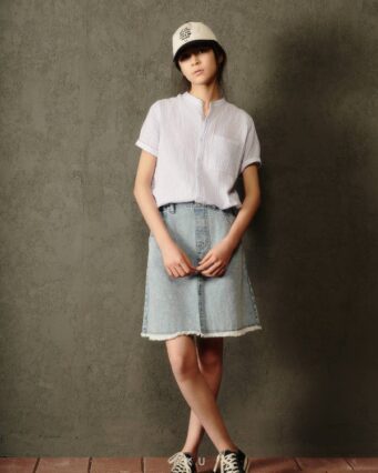 تصویر دامن کوتاه جین AKU گالری سوم