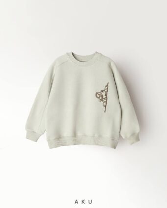 بلوز دورس پسرانه گلدوزی AKU، طرح سیمبا