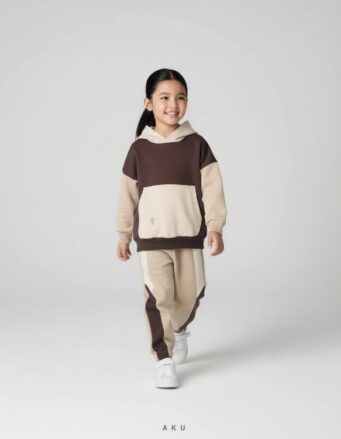 استایل هودی و شلوار AKU دورس سه نخ، قهوه ای تیره