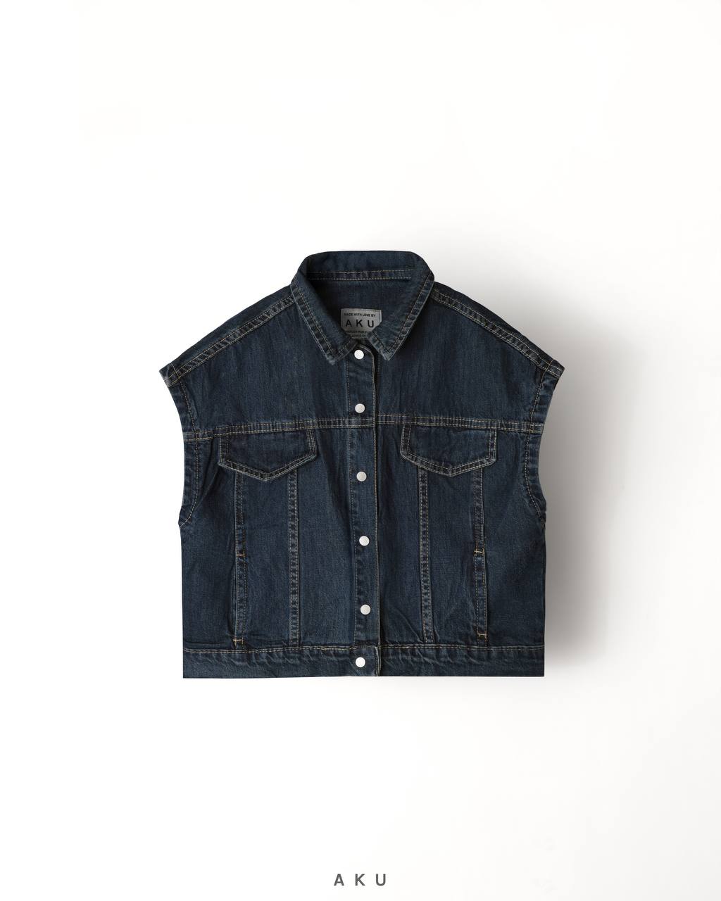 وست جین سرمه ای AKU