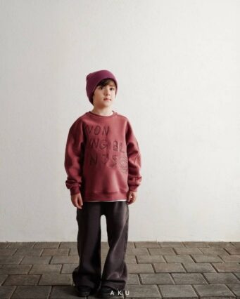 گالری چهارم استایل شلوار جاگر بگ دورس سه نخ AKU