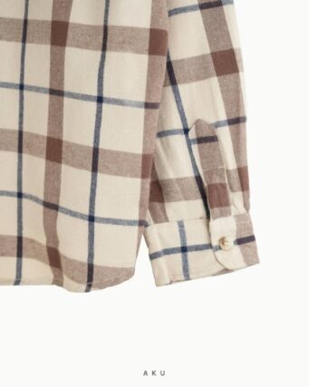 گالری دوم پیراهن چهارخونه پشمی AKU، کرمی