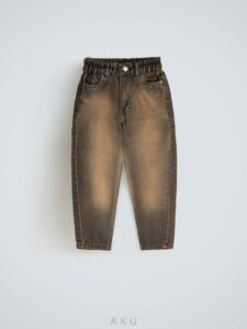 شلوار جین مام AKU، آجری