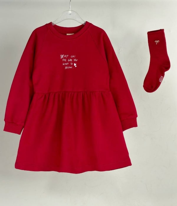 ست سارافون و جوراب قرمز AKU